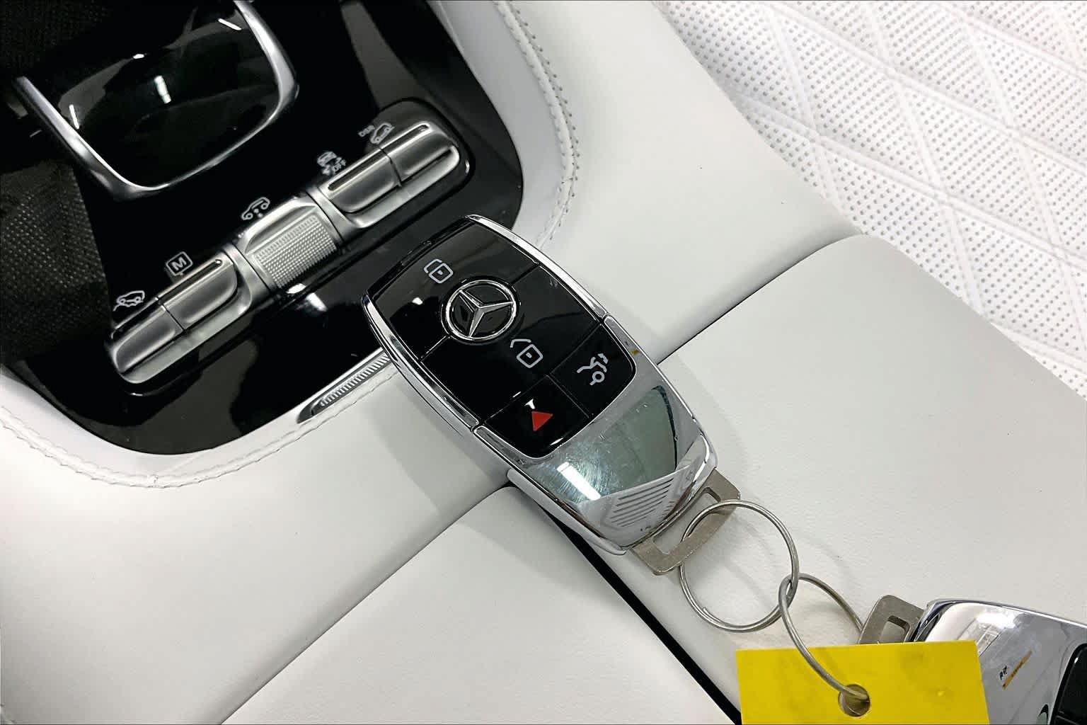 Used 2026 Mercedes-Benz Maybach GLS 600 4MATIC image 15