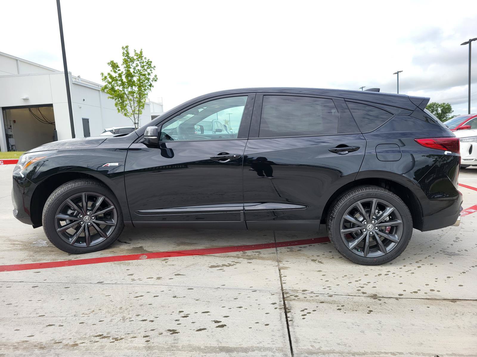 New 2026 Acura RDX w/ Advance Package AWD/4WD image 3
