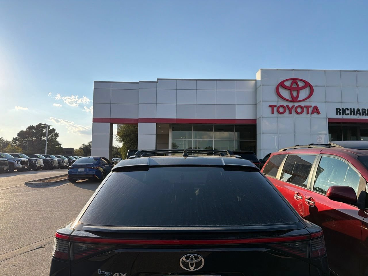 Used 2025 Toyota bZ4X FWD w/ Weather Package image 5