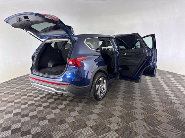 Used 2023 Hyundai Santa Fe SE FWD image 18