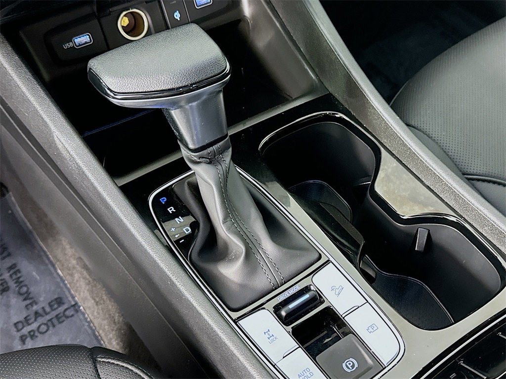 Used 2024 Hyundai Santa Cruz Night image 17