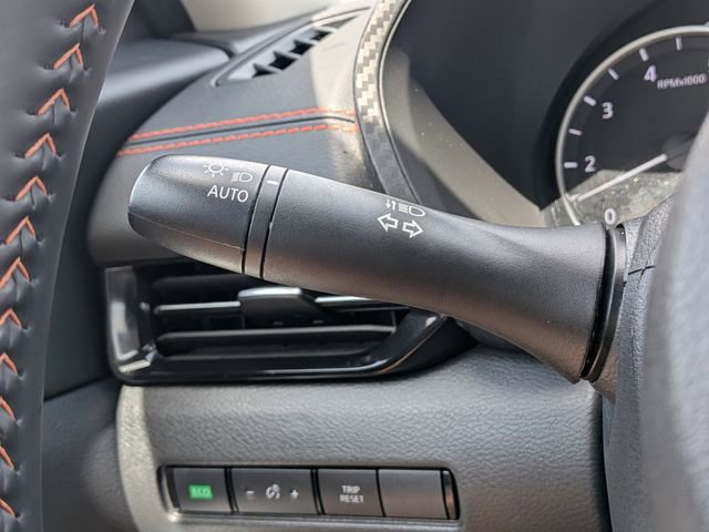 Used 2025 Nissan Sentra SR image 32