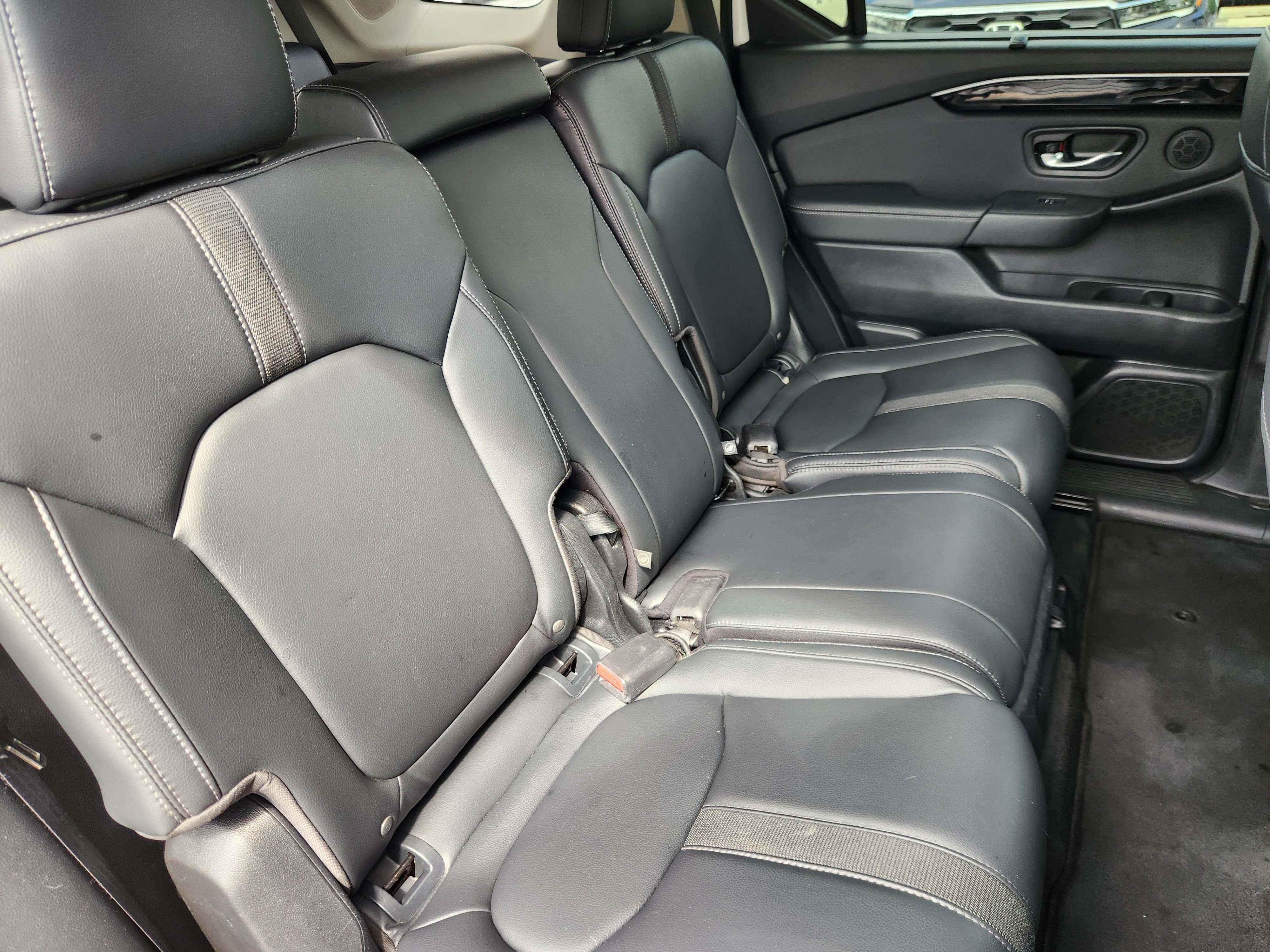 Certified 2023 Honda Pilot Touring image 18