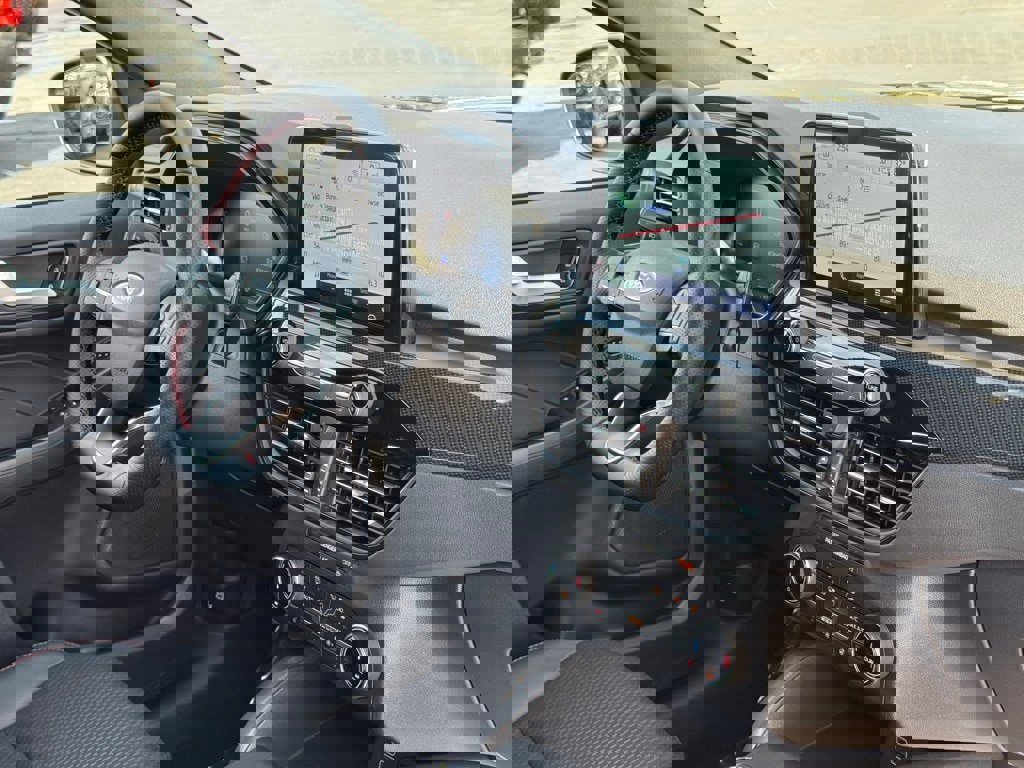 New 2025 Ford Escape ST-Line Select w/ Class II Trailer Tow Package image 24