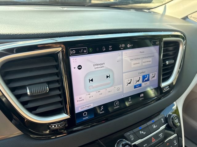 Used 2023 Chrysler Pacifica Touring-L FWD image 22