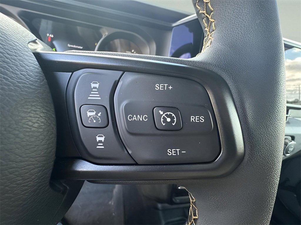 Used 2024 Jeep Wrangler Unlimited w/ Convenience Group image 23