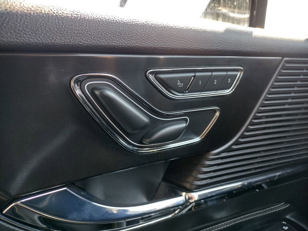 Used 2022 Lincoln Corsair Reserve image 25