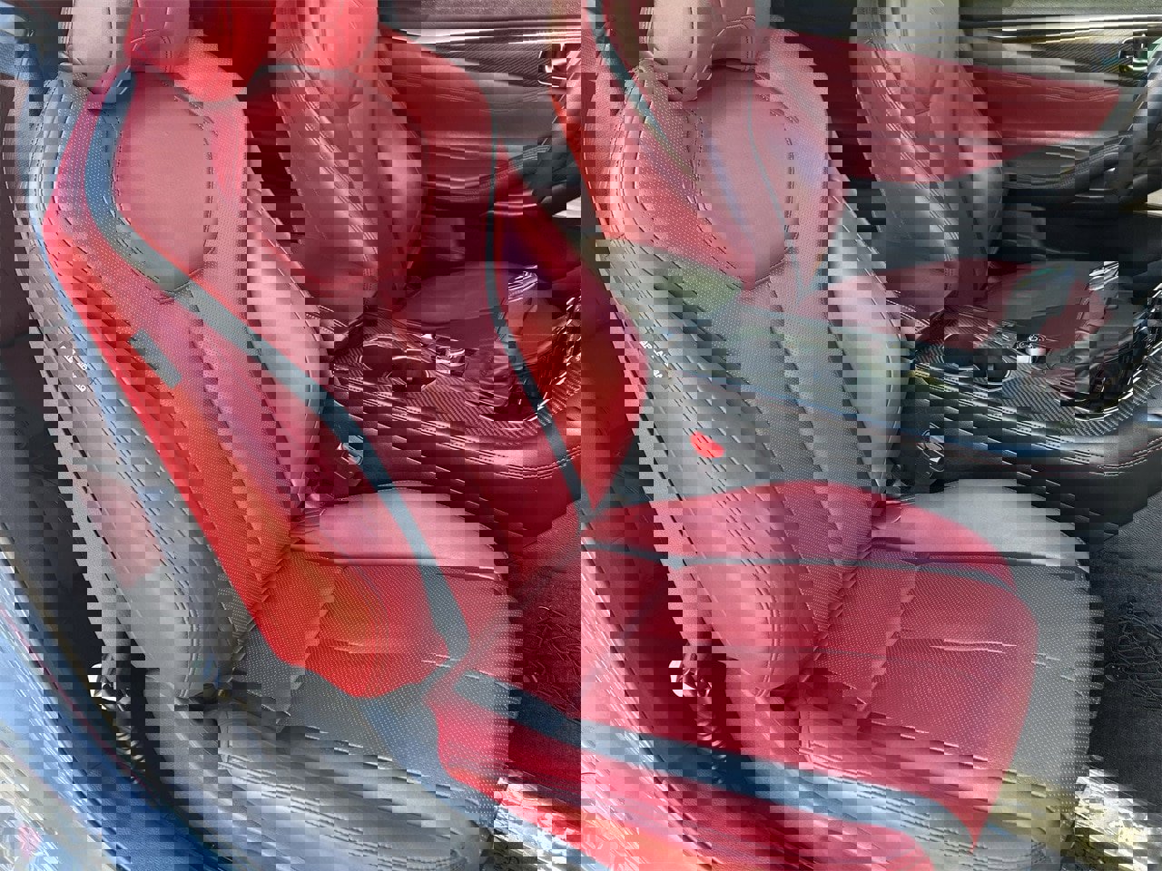 Certified 2022 INFINITI Q60 Red Sport 400 w/ Cargo Package image 10