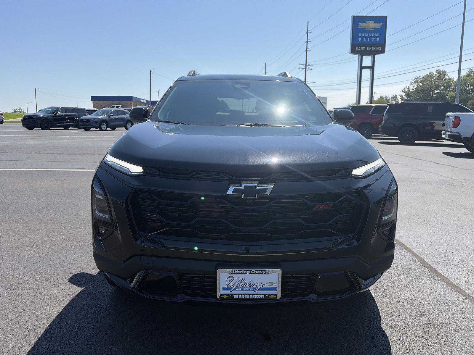 New 2027 Chevrolet Equinox RS w/ Safety and Technology Package AWD/4WD image 13