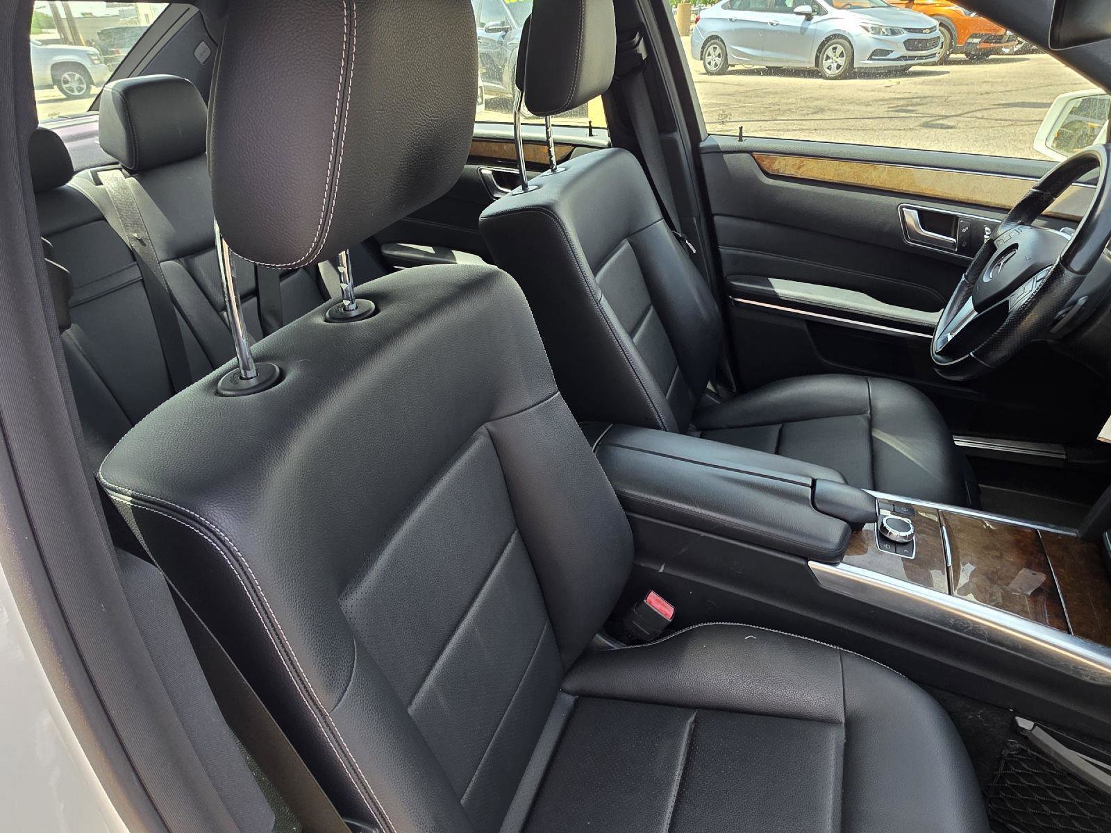 Used 2016 Mercedes-Benz E 350 Sedan w/ Premium Package image 26