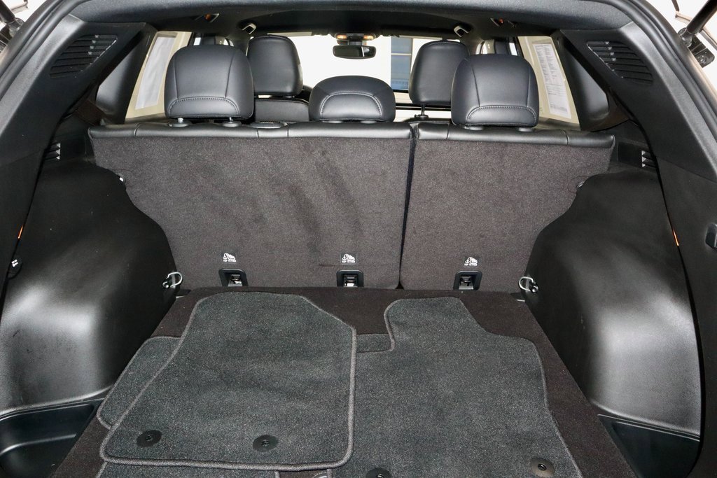 Used 2024 Jeep Compass Limited image 14