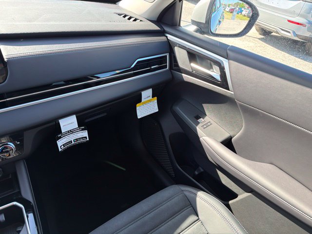 New 2026 Mitsubishi Outlander SE FWD image 21