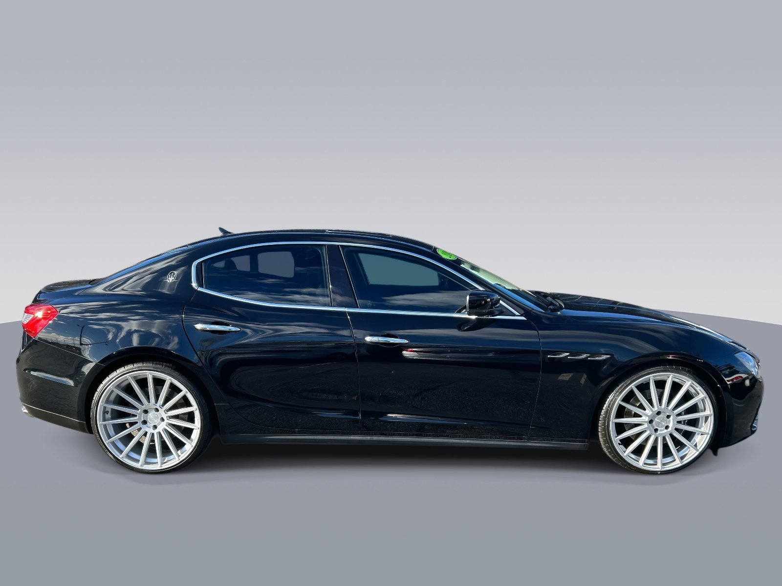 Used 2014 Maserati Ghibli S Q4 image 2
