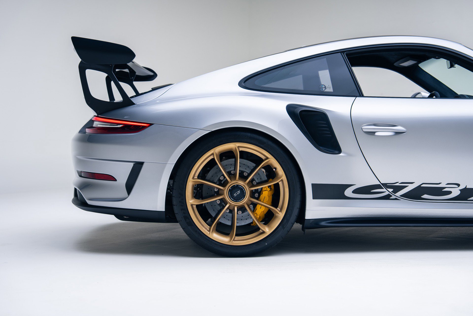 Used 2019 Porsche 911 GT3 RS image 20