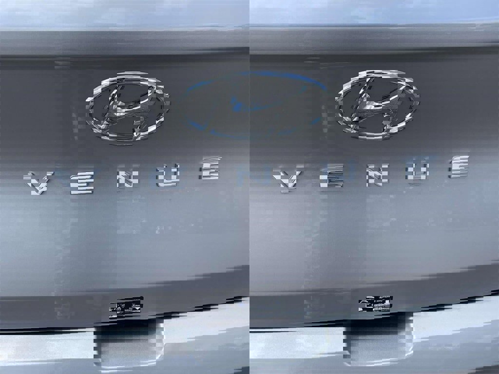 New 2026 Hyundai Venue SEL image 7