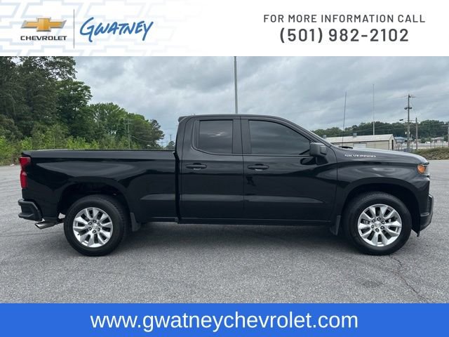 Used 2019 Chevrolet Silverado 1500 Custom w/ Custom Value Package RWD image 4