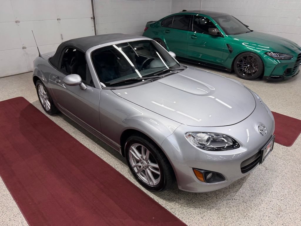 Used 2011 MAZDA MX-5 Miata Sport RWD image 61