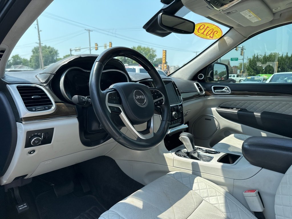 Used 2019 Jeep Grand Cherokee Summit image 14