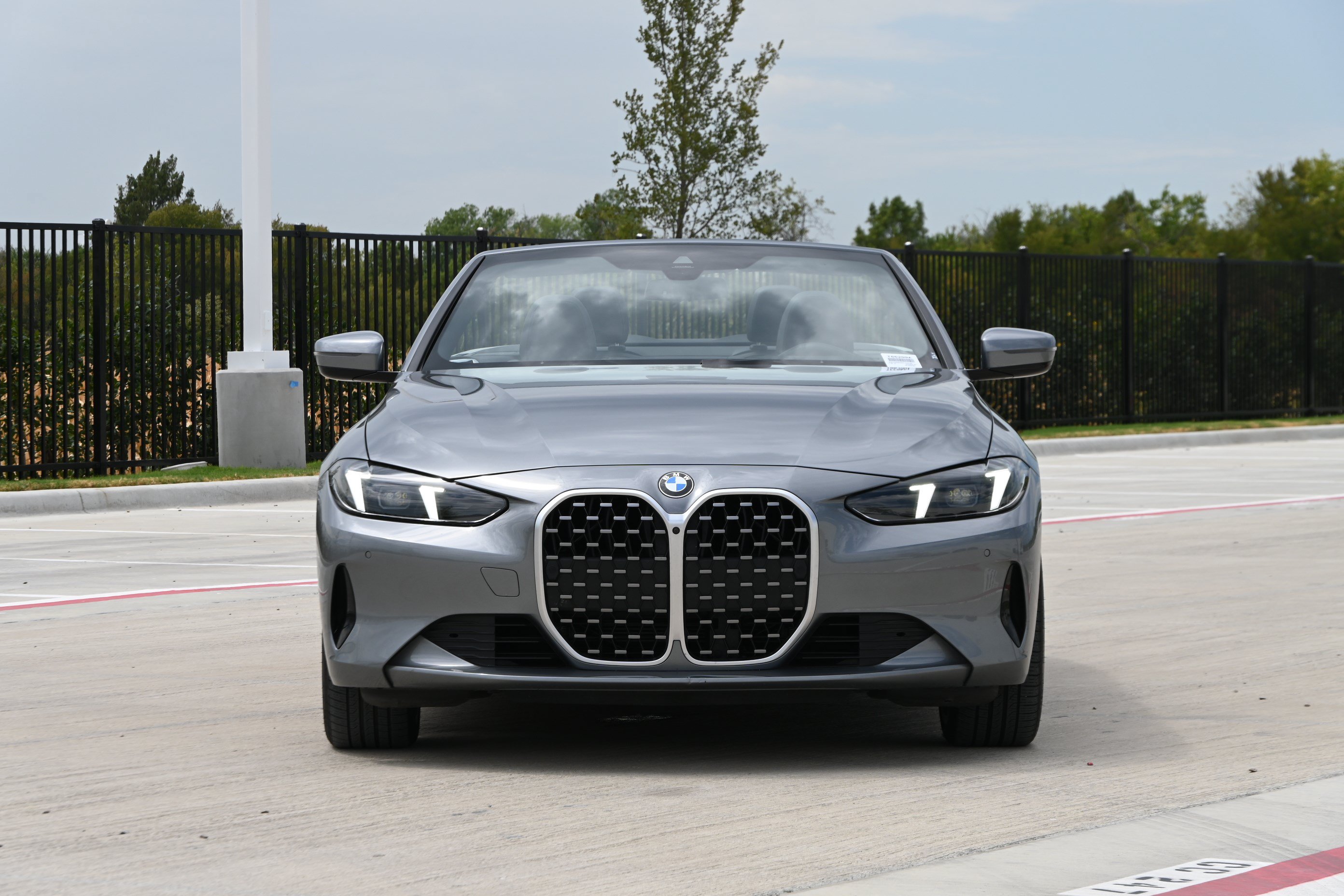 Certified 2025 BMW 430i Convertible w/ Premium Package RWD image 3