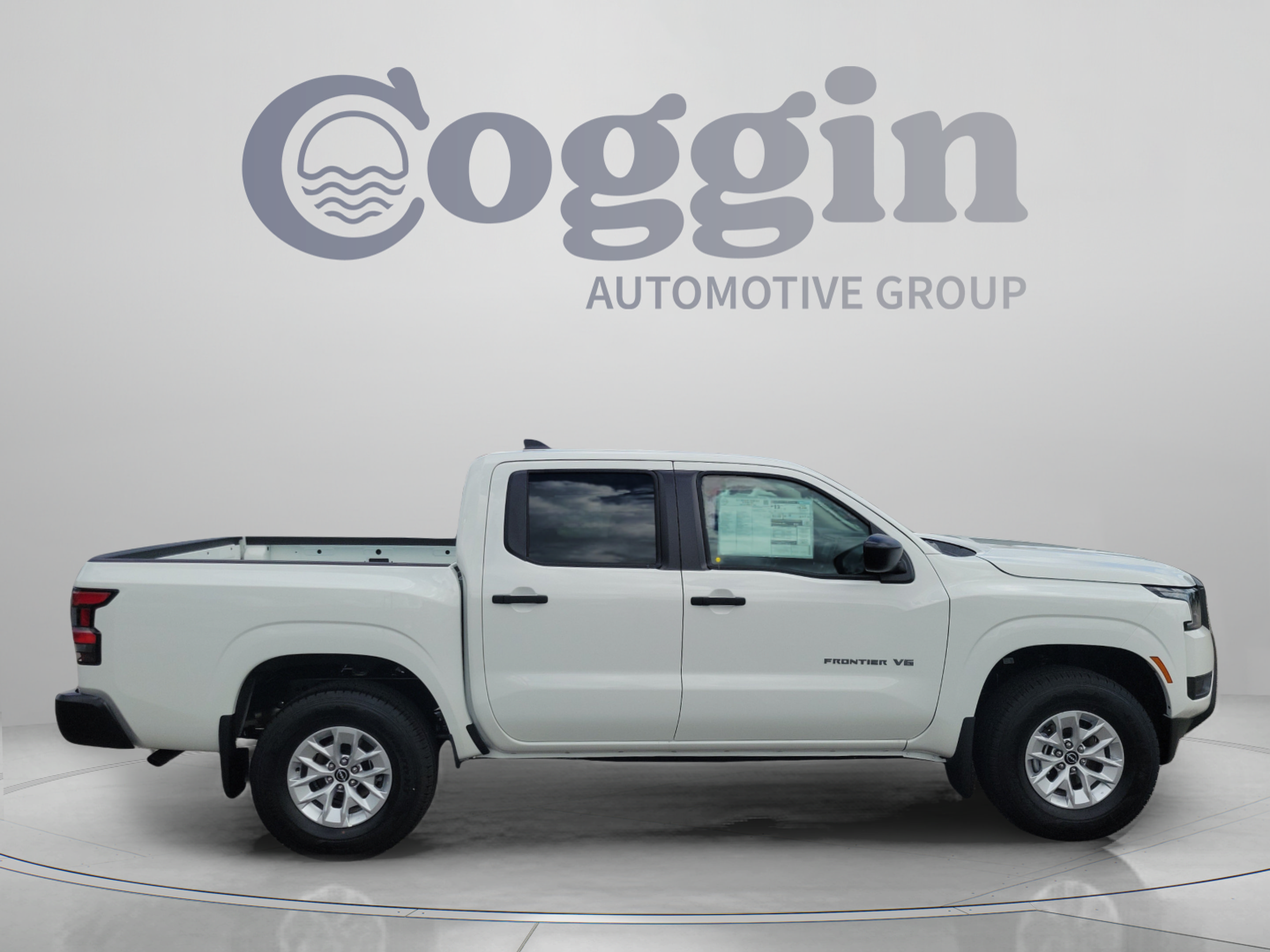 New 2027 Nissan Frontier S w/ Tow Package AWD/4WD image 6