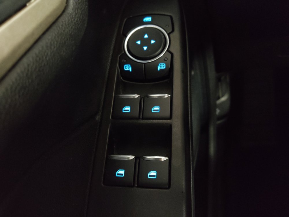 Used 2021 Ford Escape SE w/ Convenience Package image 27