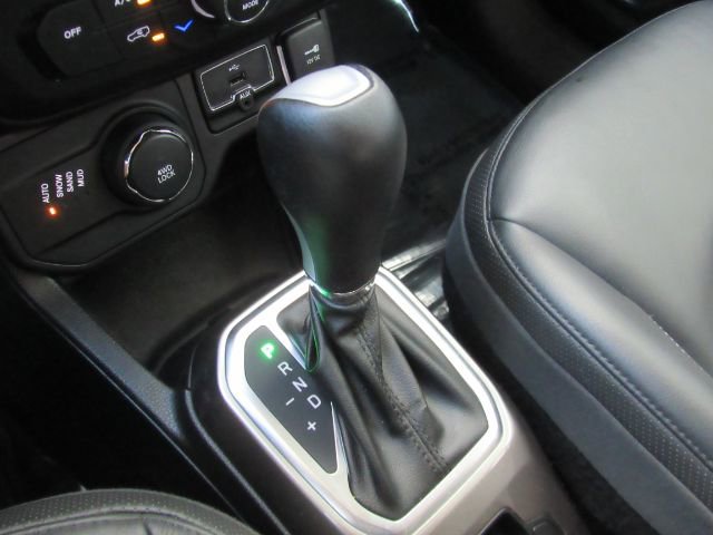 Used 2019 Jeep Renegade Limited image 49