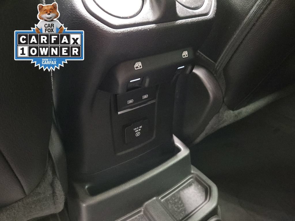 Used 2022 Jeep Wrangler Unlimited Sahara w/ Cold Weather Group AWD/4WD image 28