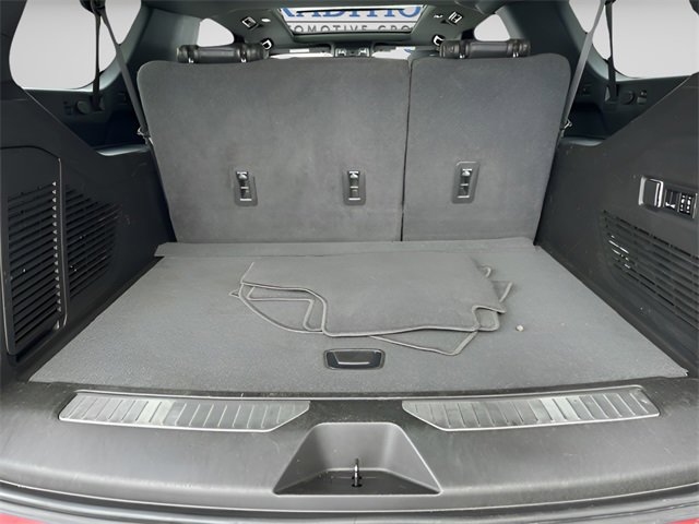 Used 2022 Chevrolet Suburban High Country image 23