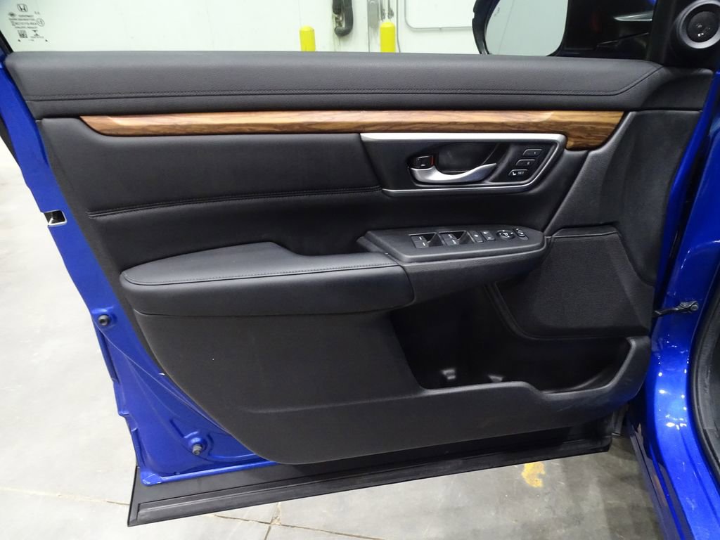 Used 2021 Honda CR-V Touring image 17