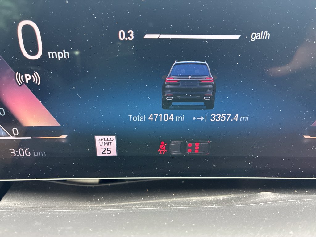Used 2023 BMW X7 xDrive40i AWD/4WD image 20