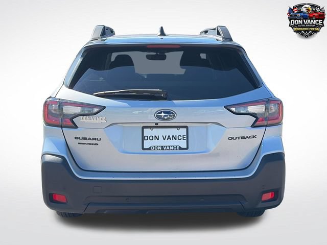 Used 2025 Subaru Outback Onyx Edition AWD/4WD image 4