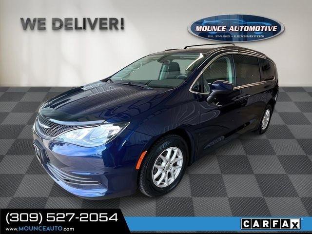 Used 2017 Chrysler Pacifica LX FWD image 2