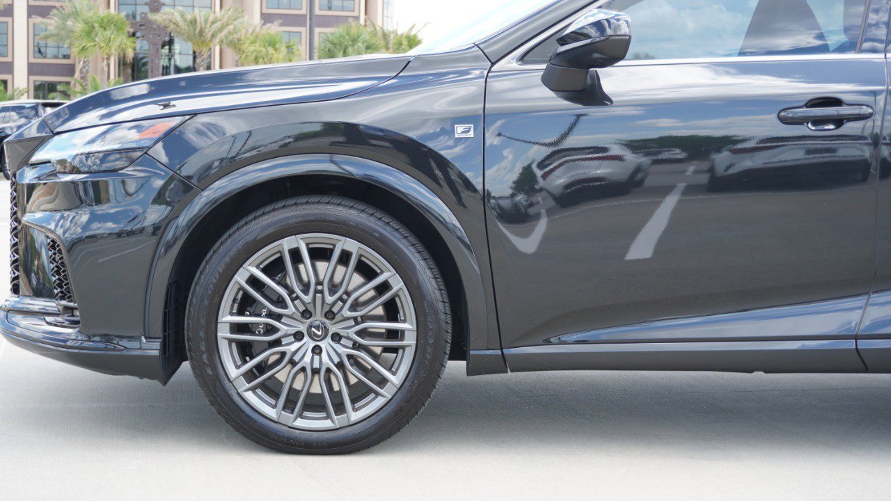 Used 2023 Lexus RX 500h F Sport w/ Accessory Package (Z1) image 9