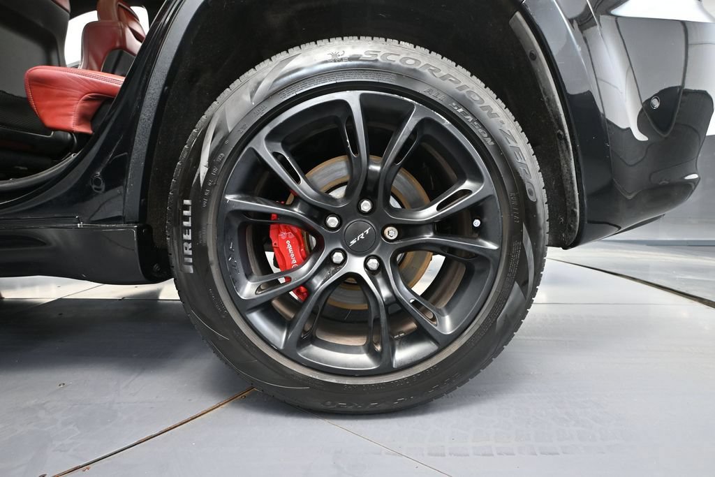 Used 2017 Jeep Grand Cherokee SRT AWD/4WD image 10