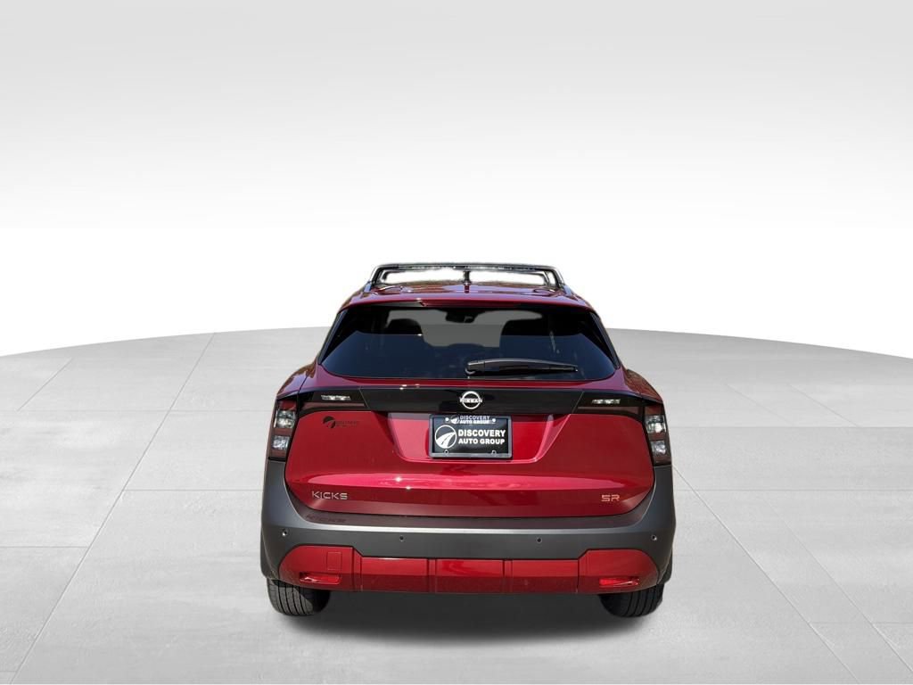 New 2026 Nissan Kicks SR image 5