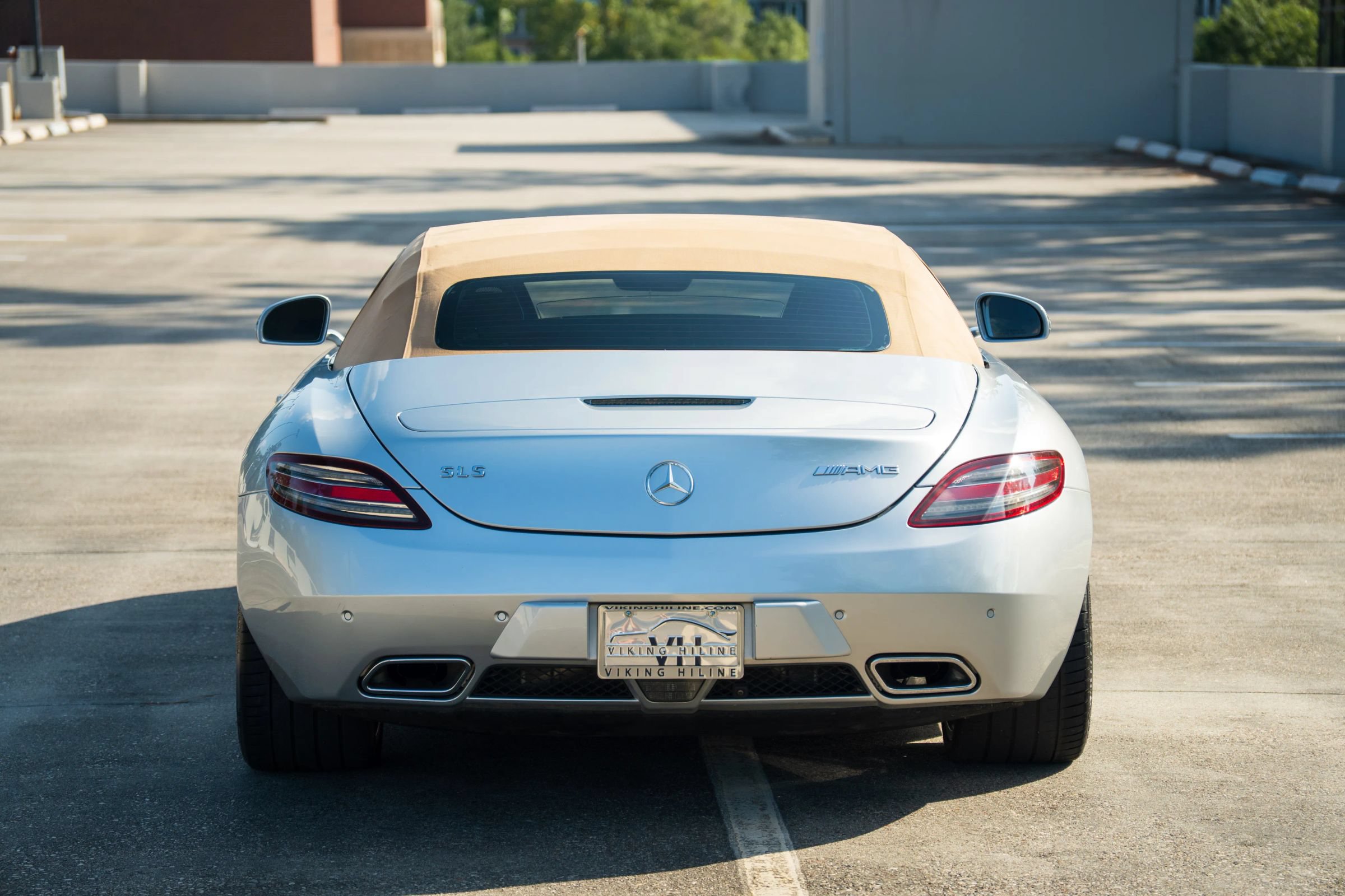Used 2012 Mercedes-Benz SLS AMG Roadster image 12