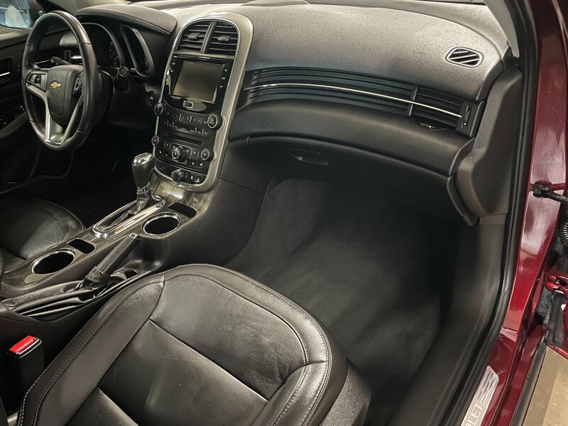 Used 2015 Chevrolet Malibu LTZ FWD image 20