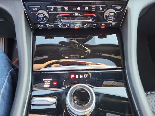 New 2025 Jeep Grand Cherokee L Limited w/ Luxury Tech Group II image 28