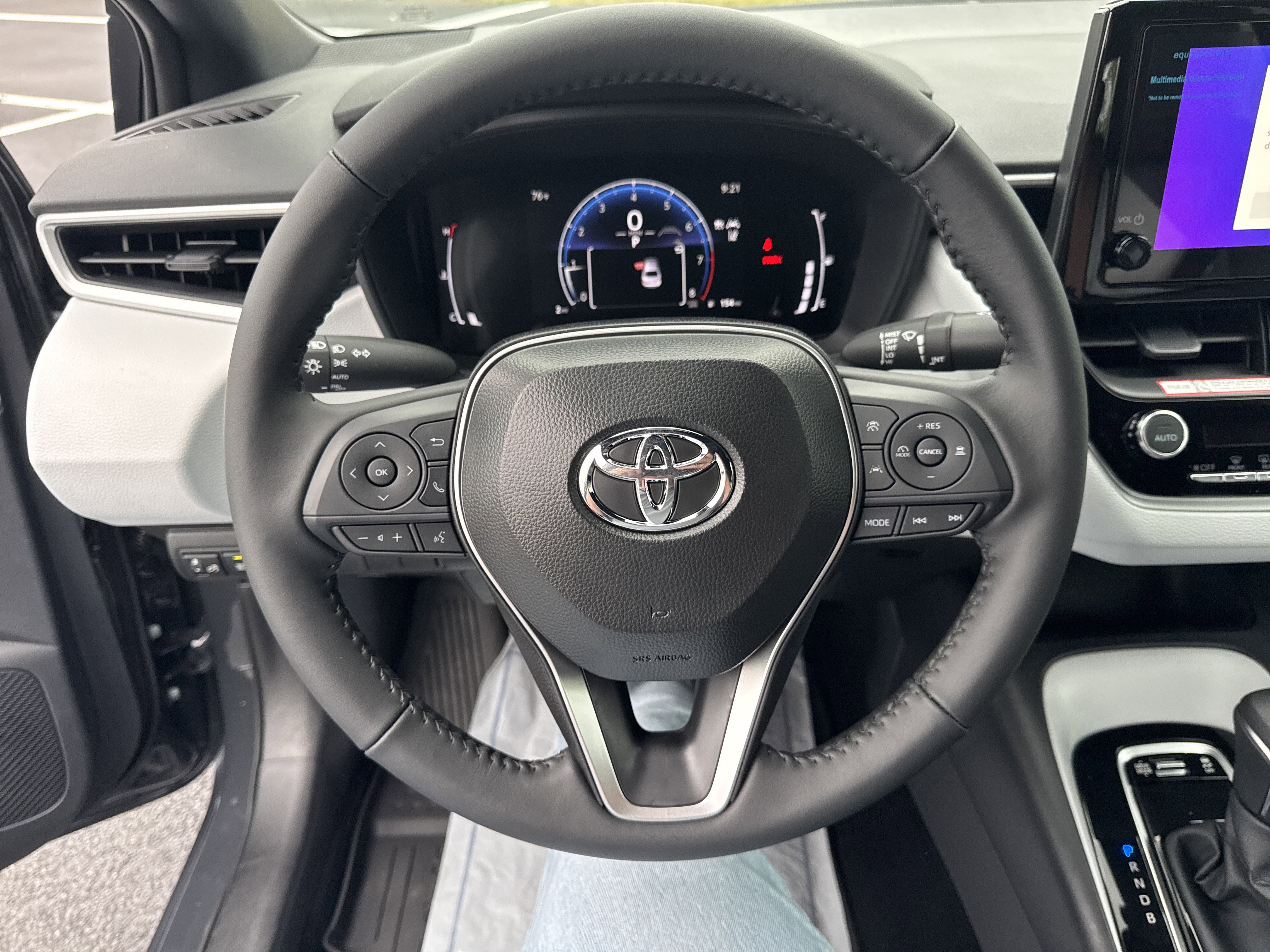 New 2026 Toyota Corolla SE FWD image 11