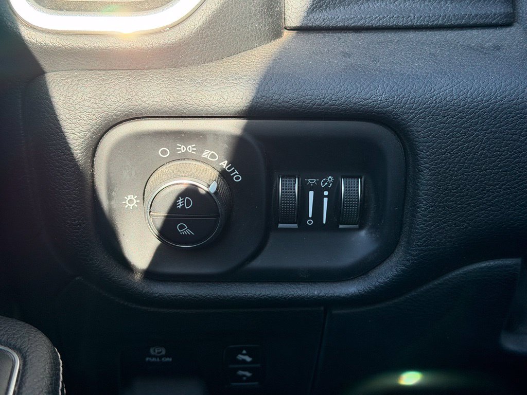 Certified 2020 RAM 1500 Laramie AWD/4WD image 11