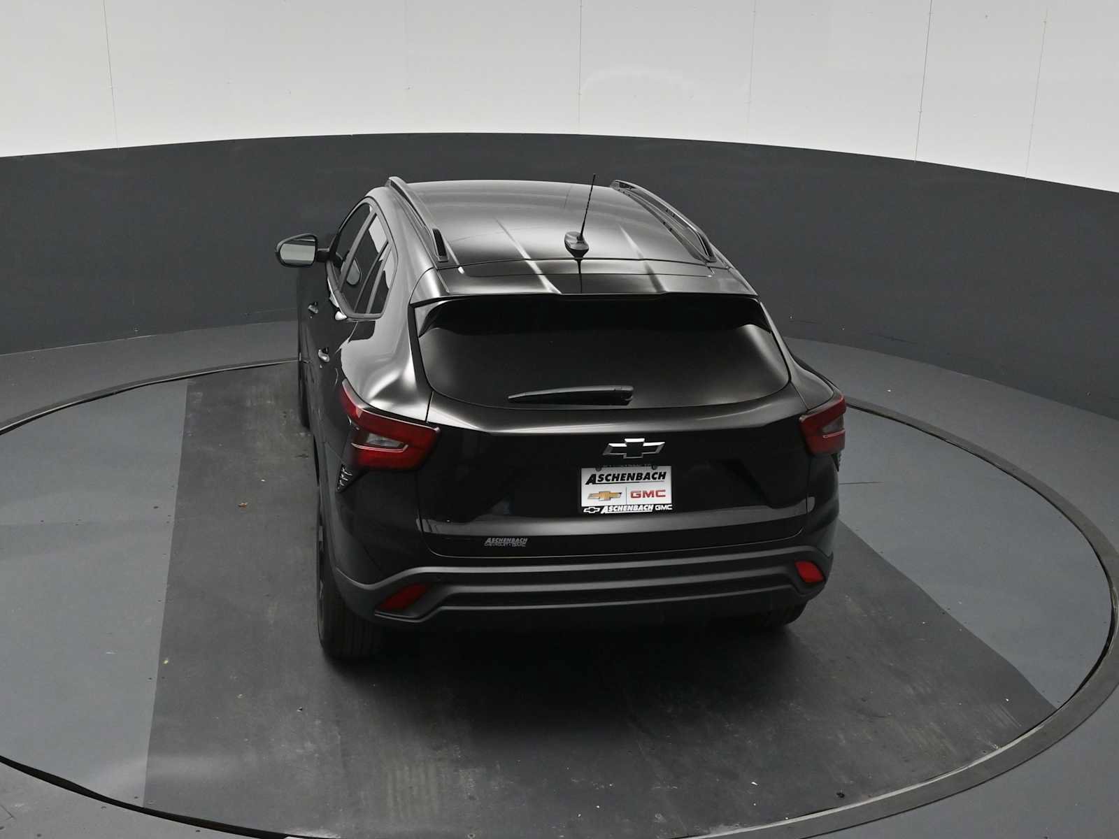 New 2026 Chevrolet Trax LT w/ Driver Confidence Package FWD image 15