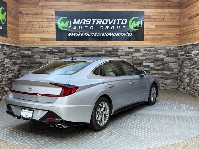 Certified 2023 Hyundai Sonata SEL FWD image 11