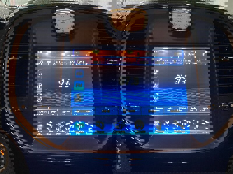 Used 2012 Chrysler 300 S w/ Luxury Group image 16