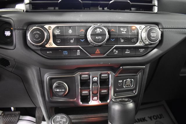Used 2024 Jeep Wrangler High Altitude AWD/4WD image 26