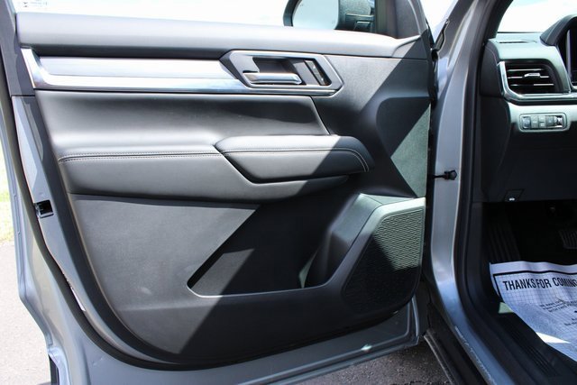 New 2025 GMC Terrain Elevation image 11