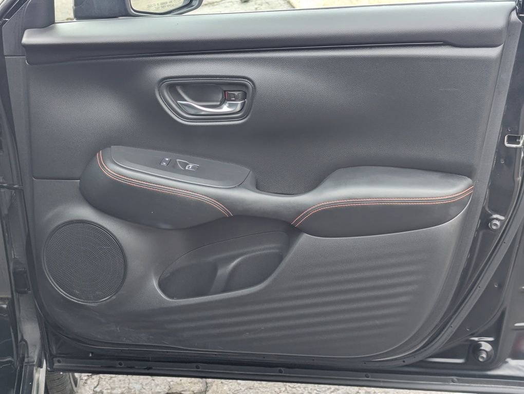 Used 2023 Honda HR-V Sport image 7