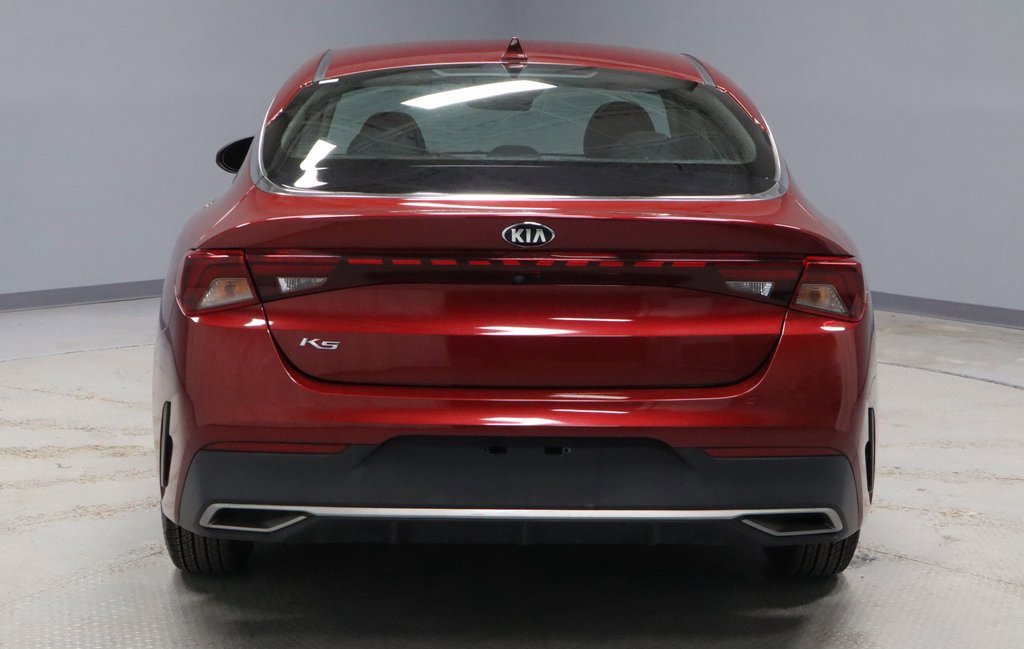 Used 2021 Kia K5 LX image 9