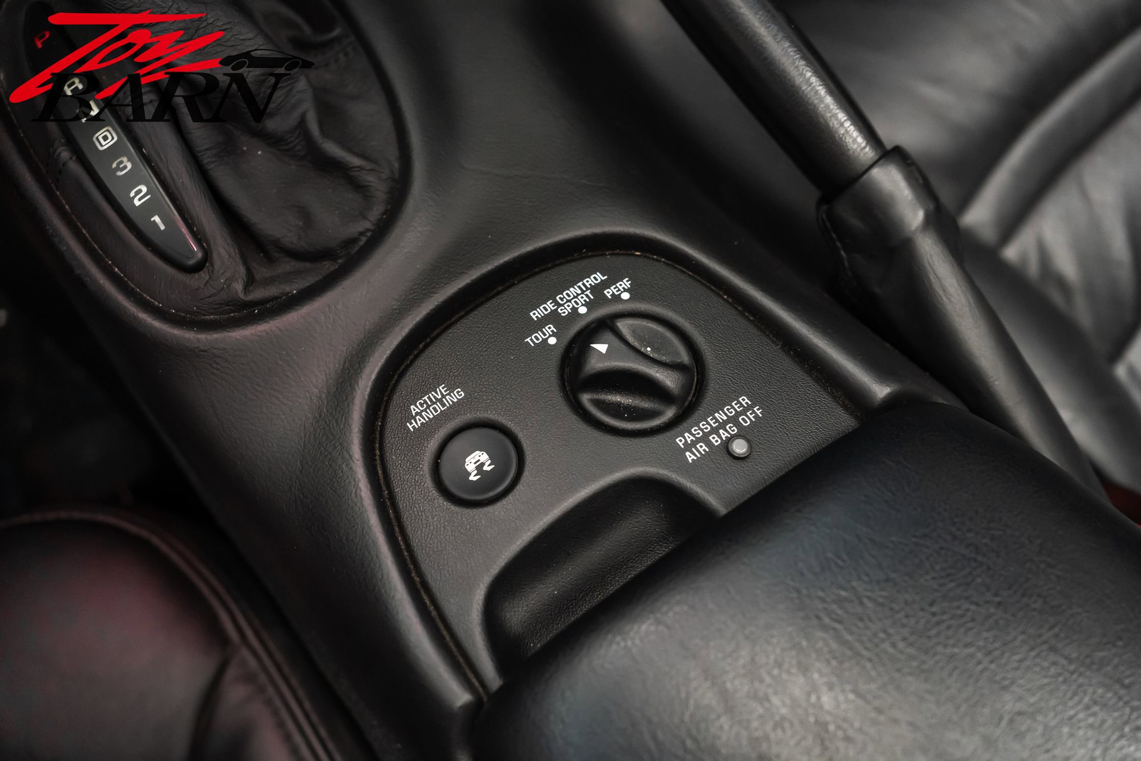 Used 2001 Chevrolet Corvette Convertible w/ Preferred Equipment Group2 image 46