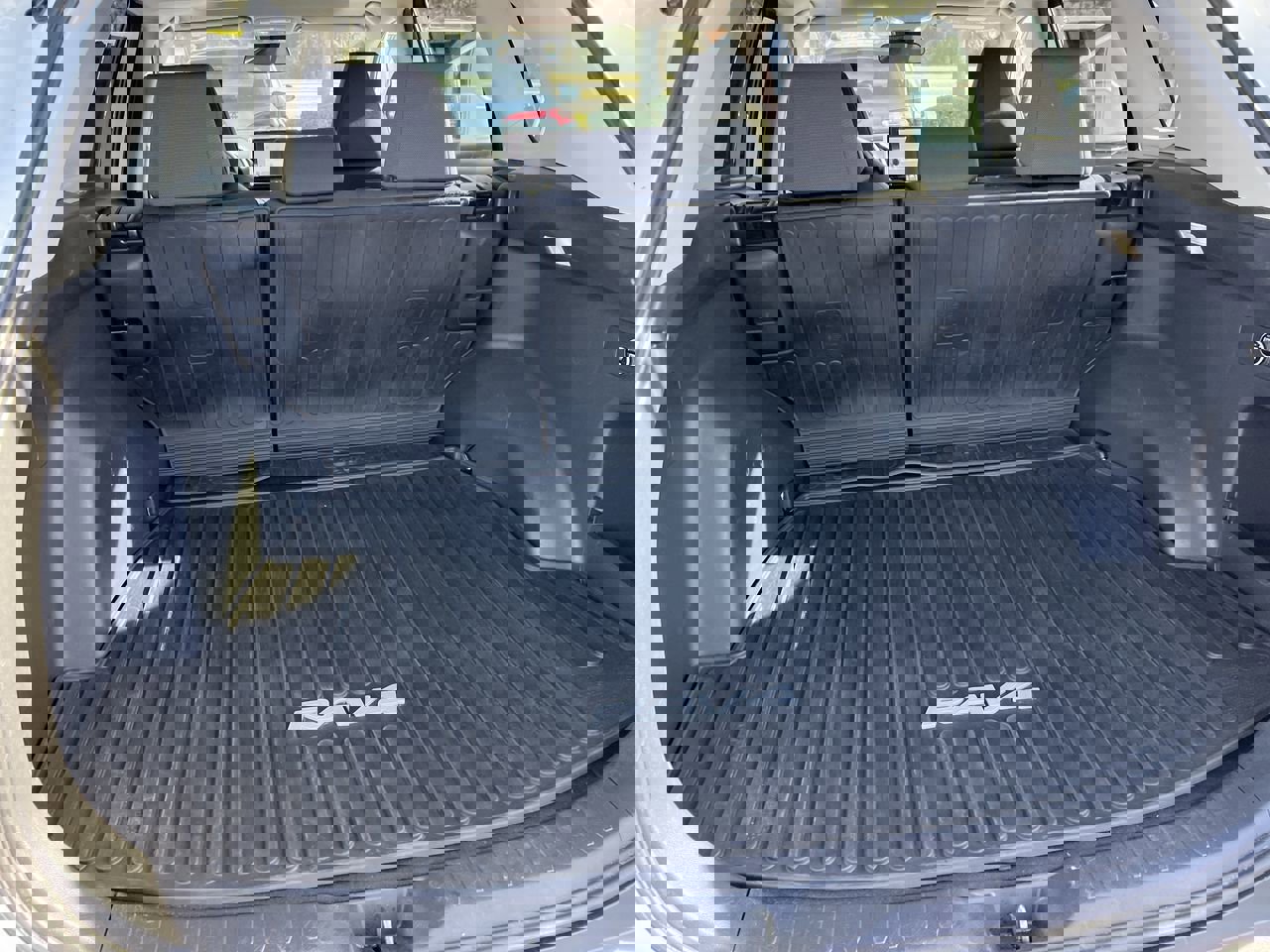 Used 2024 Toyota RAV4 XLE image 33