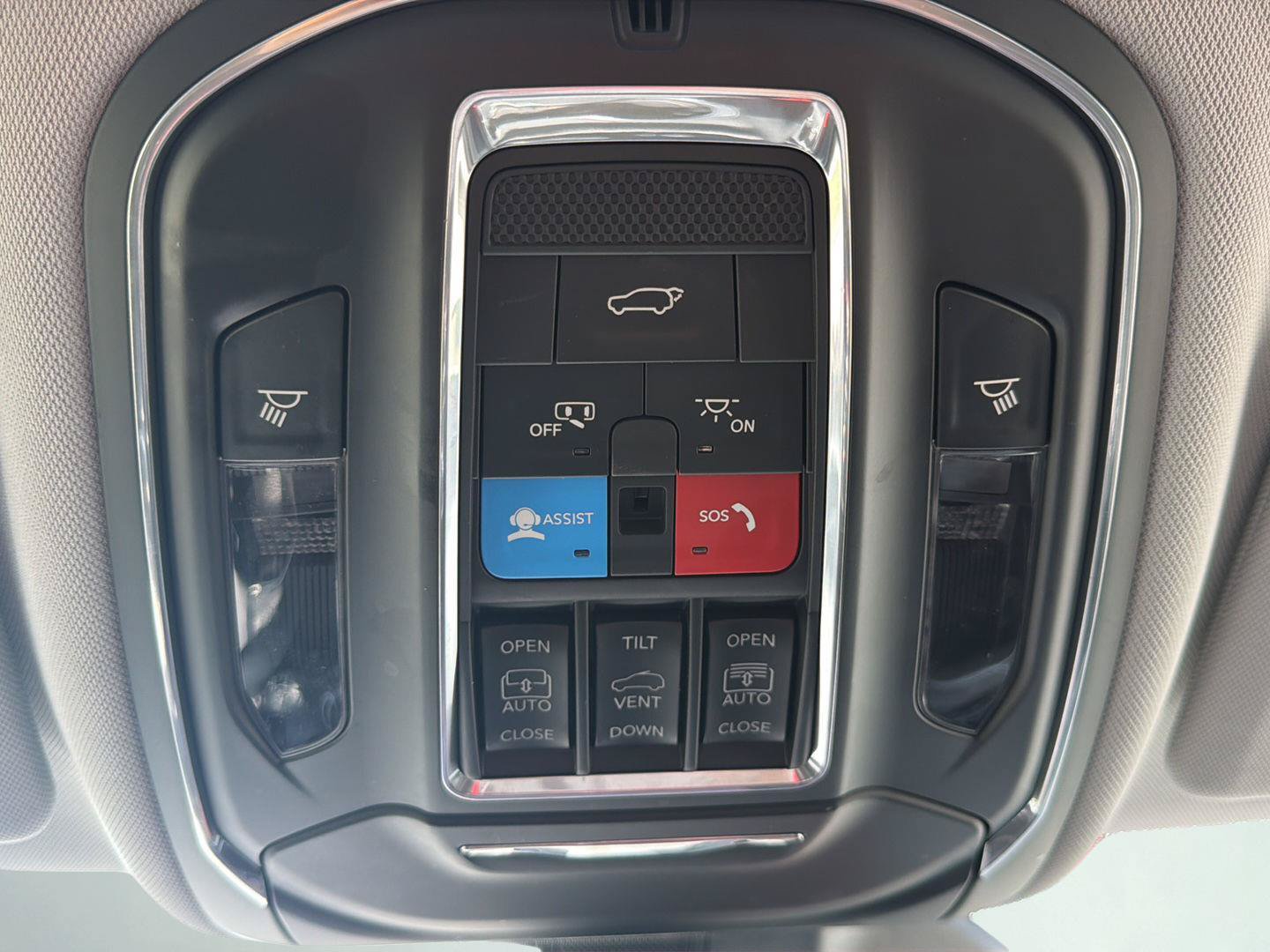Used 2024 Jeep Grand Cherokee Limited 4xe AWD/4WD image 24